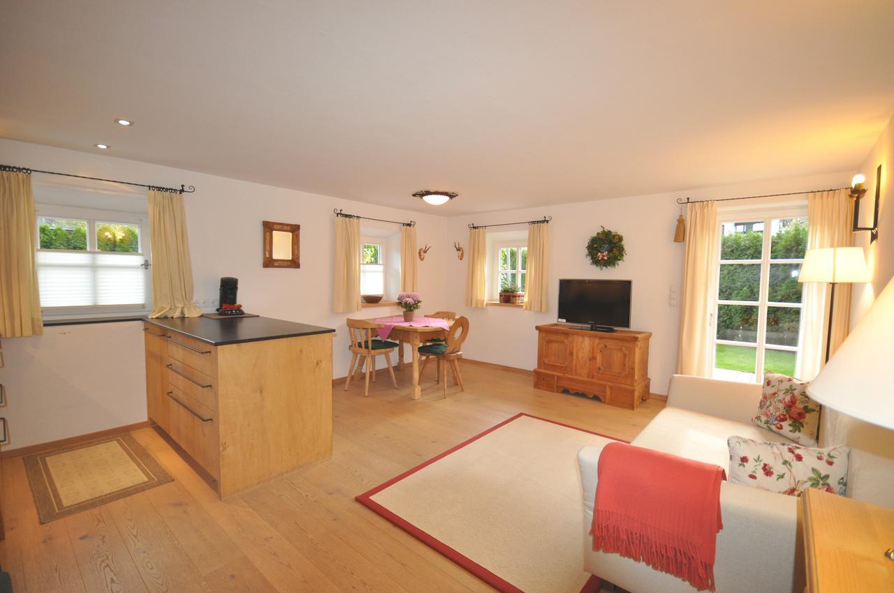 Weberhaus - Adults Only Apartment คิทซ์บือห์ ภายนอก รูปภาพ